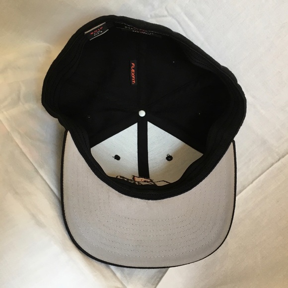 MoTeC ECU Hat HTP Performance Pacific Headwear Pro - Picture 8 of 12